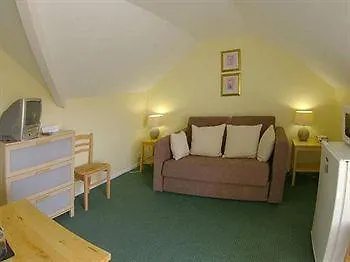 Barclay House 3* Looe